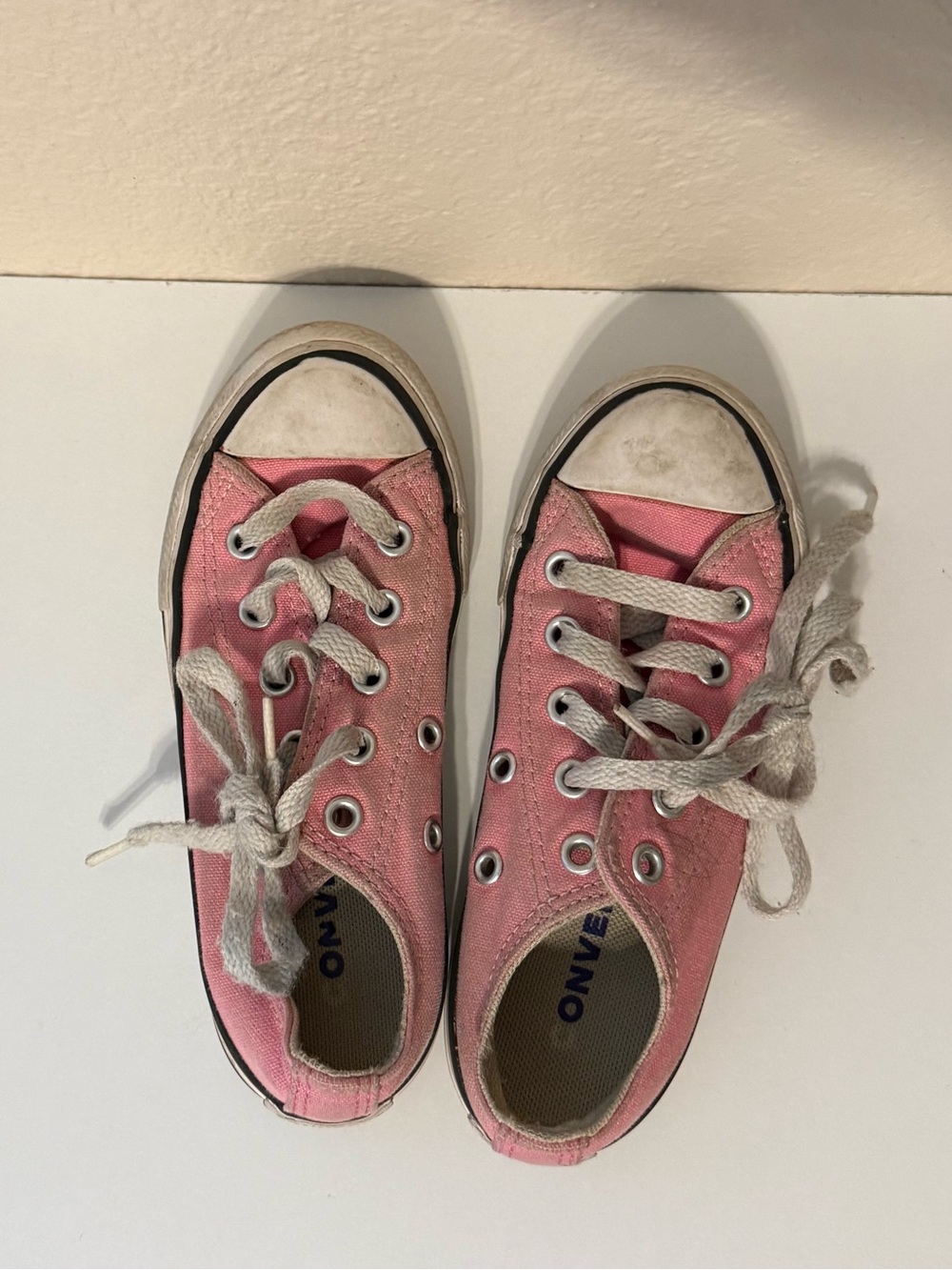 Converse Kids Pink Low-Top Canvas Sneakers